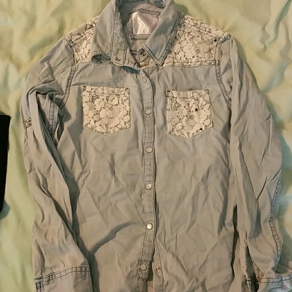 Denim shirt - Picture 1 of 1