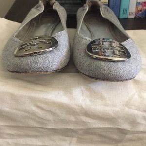 Unique Tory Burch flats - grey wool!