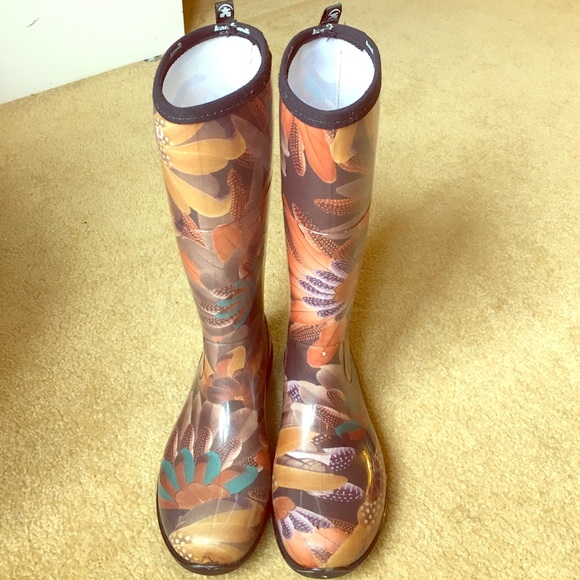Kamik rain boots
