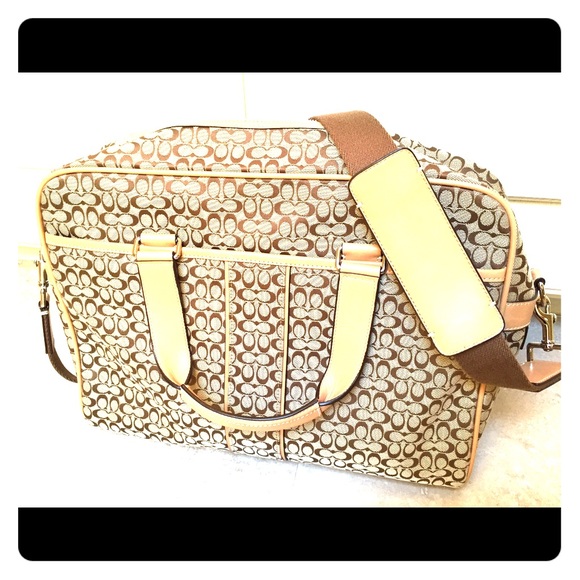 Authentic Signature Coach Hudson Commuter Bag