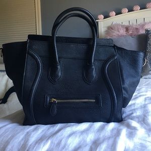 Dailylook Large Structured Handbag