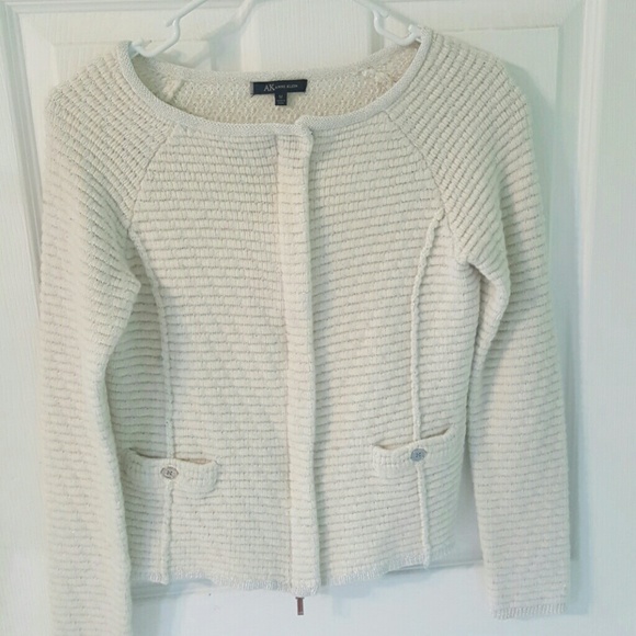White and silver zipper sweater