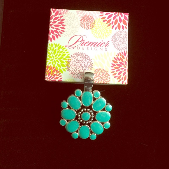 NEW Premier Designs Flipside Reversible Enhancer