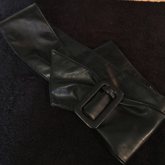 ‼️Sold on another site‼️Lane Bryant black  belt
