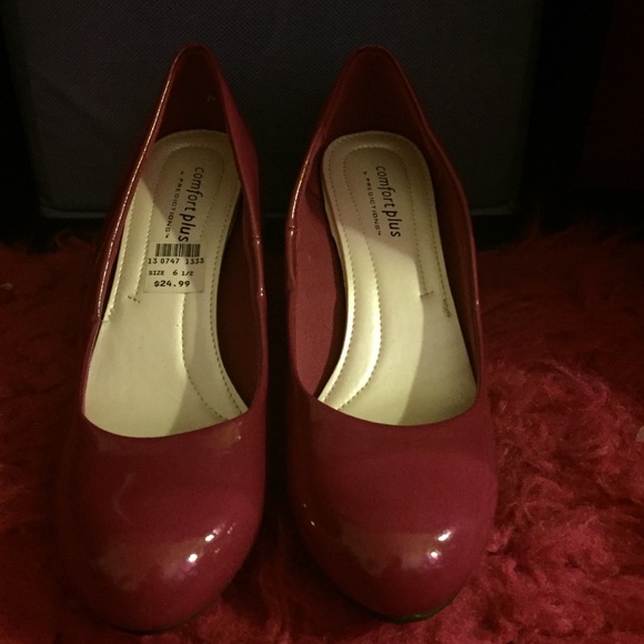 Comfort Plus fuchsia pumps