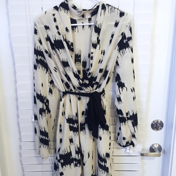 Boutique Cream and White Dress