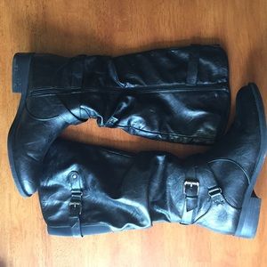 White Mountain Black Boots