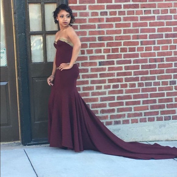 Custom prom dress - Picture 1 of 4