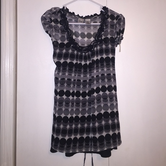 Duo maternity blouse small scoop neck