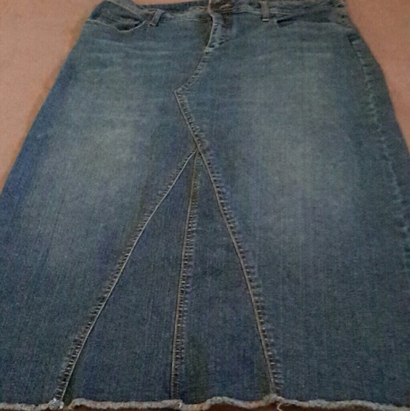 Denim skirt