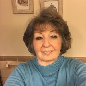 Meet your Posher, Becky