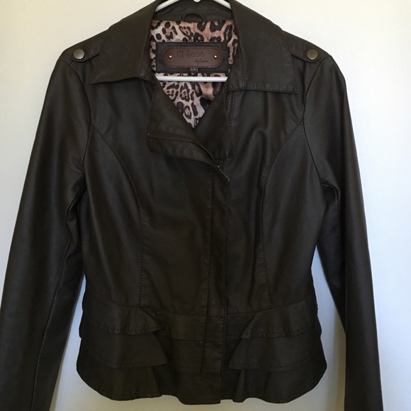 Faux leather fitted jacket