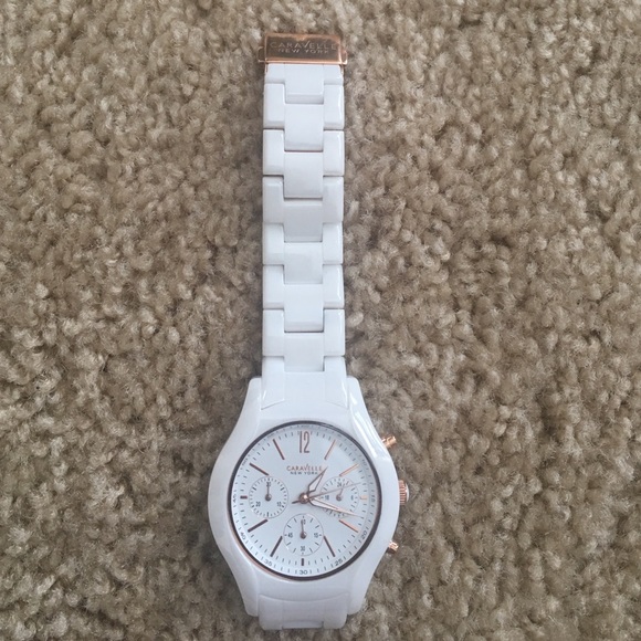 Caravelle New York watch