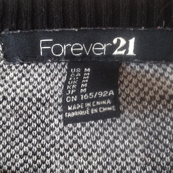 Black & White Checkered Crew Neck - Picture 2 of 3