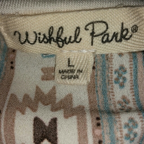 Shirt - Picture 3 of 3