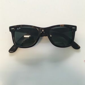 Ray Ban Classic Wayfarer RB2140 Authentic