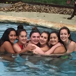 Meet your Posher, Jillian