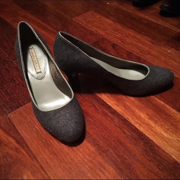 Banana Republic Fall Heels... So cute!! 💙