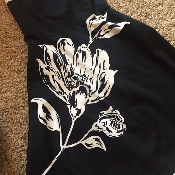 LAST CHANCE! WHBM strapless dress