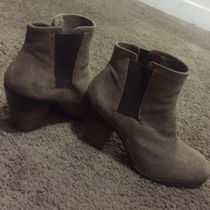 Fall booties!!! 🍂🍁