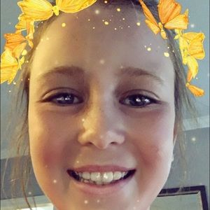 Meet your Posher, Sarah beth