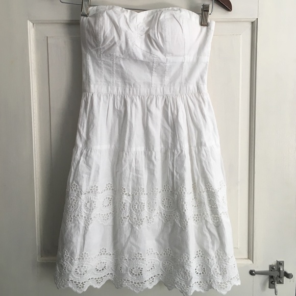 American Eagle | Strapless Eyelet Dress