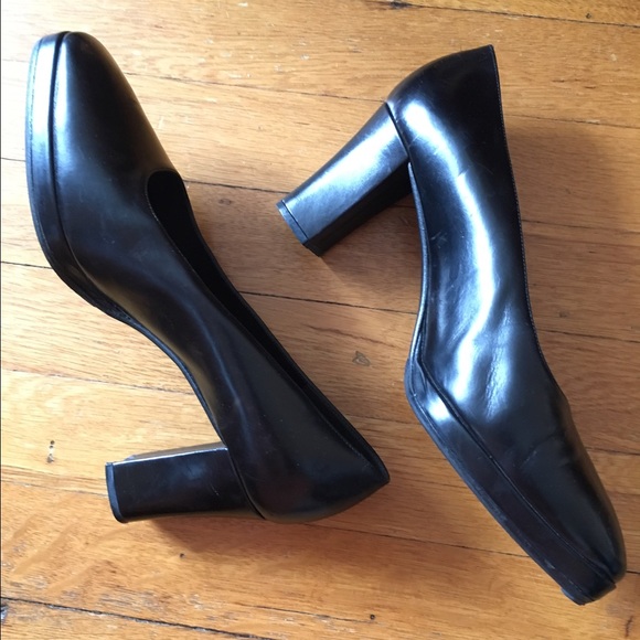 Bruno Magli Low Platform Pumps🌟PRICE CUT🌟 - Picture 6 of 7