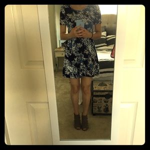 Navy blue floral dress!