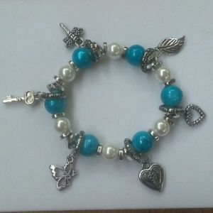 NEW Light blue/turquoise beaded Stretch bracelet