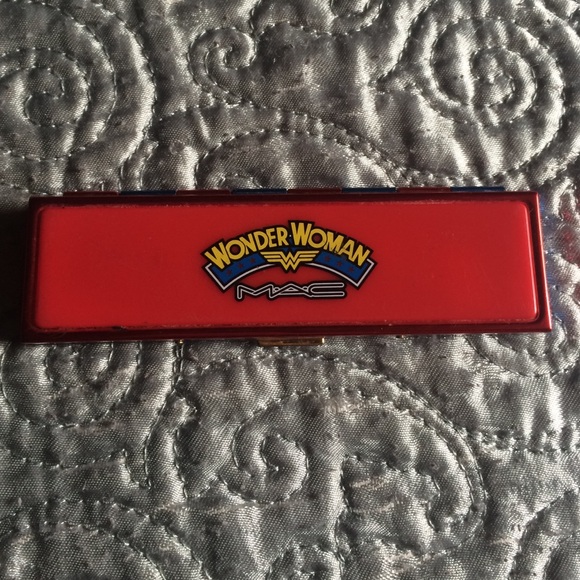 MAC Cosmetics Other - Limited Edition Rare Retro Mac WonderWoman Palette
