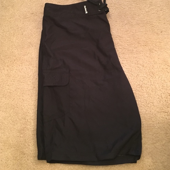 Brand New - Men's Hurley Board Shorts - Picture 2 of 4