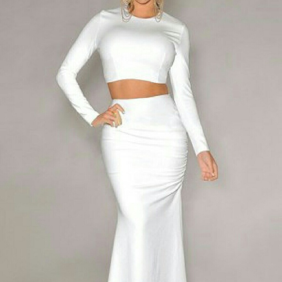 Windsor white two piece dress formal. Stretchy.
