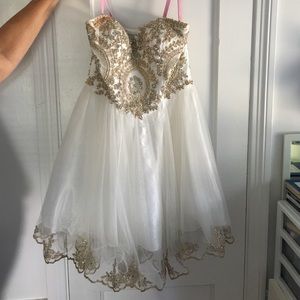 Homecoming dress text me about the price.