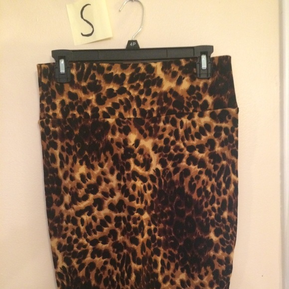 Lularoe Cassie size s Leopard print