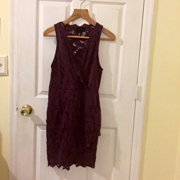 Wine red H&M lace dress M
