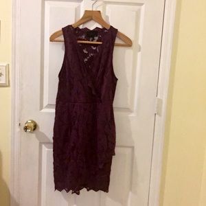 Wine red H&M lace dress M