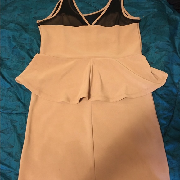Nude peplum dress - Picture 2 of 2