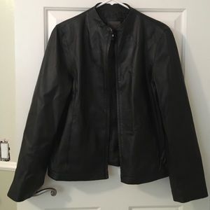 Reduced price! Black leather jacket