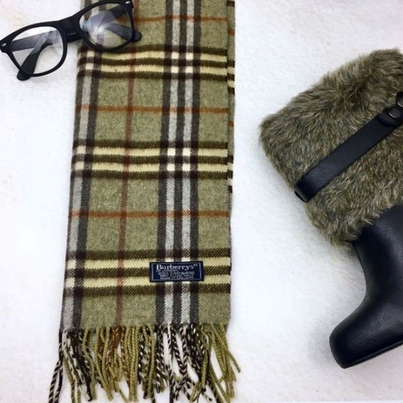 Authentic Burberry Scarf - Picture 2 of 3