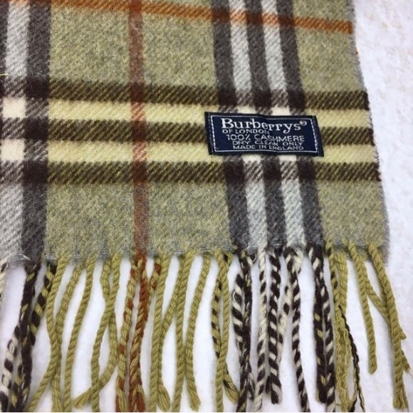 Authentic Burberry Scarf - Picture 3 of 3