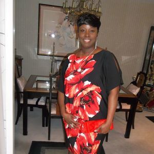 Meet your Posher, Maxine