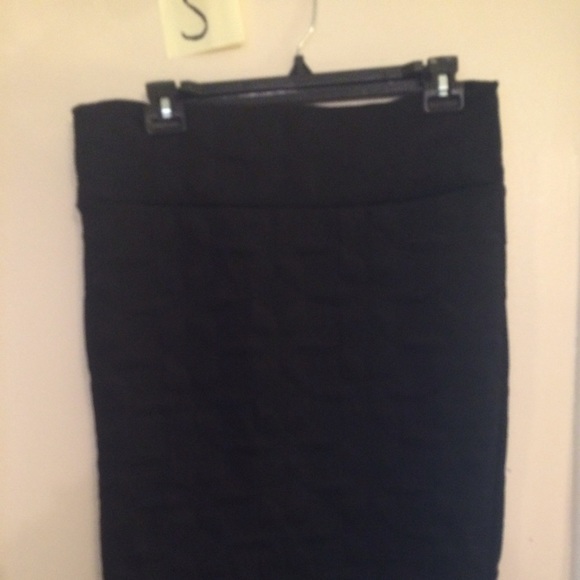 Lularoe Cassie size s black textured