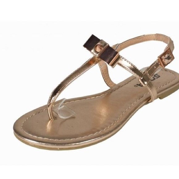 Soda sandals