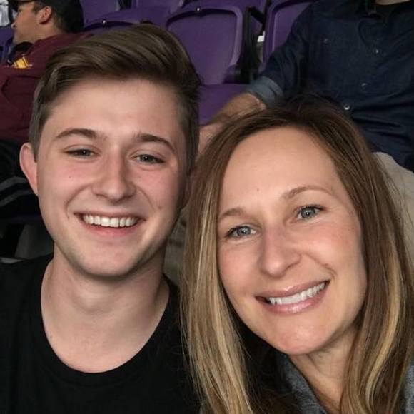 Meet your Posher, Brett - Picture 1 of 1