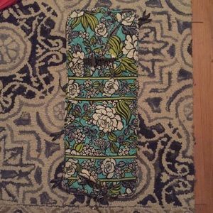VERA BRADLEY hanging/fold up makeup case