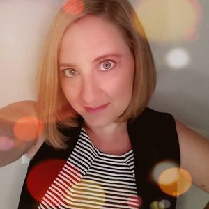 Meet your Posher, Marci