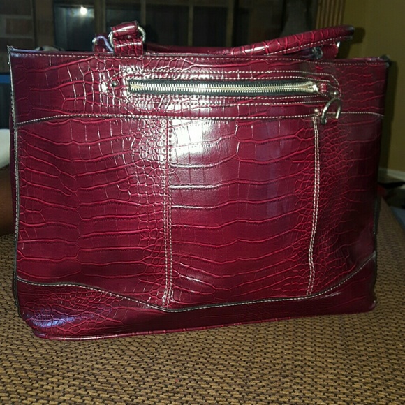 Cranberry Commuter Bag