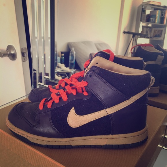 Nike zoom purple high tops