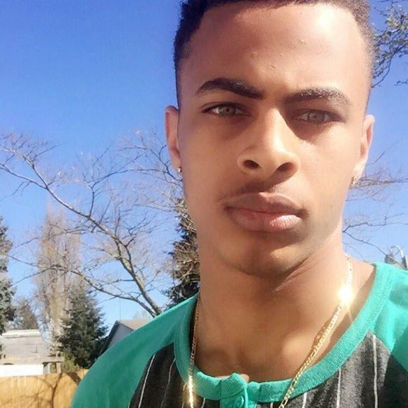 Meet your Posher, Raylen - Picture 1 of 1