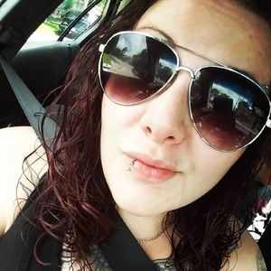 Meet your Posher, Christa